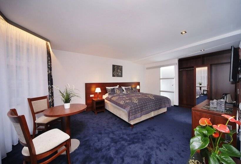 ホテル Central 1920