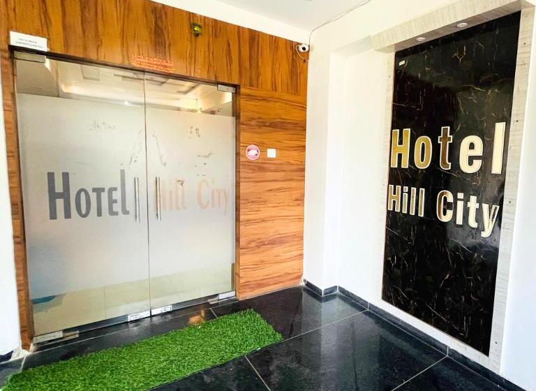 هتل Hill City