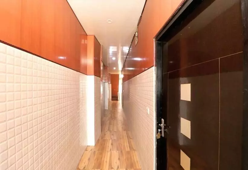 هتل Oscar Inn By Oyo Rooms