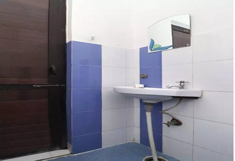 هتل Oscar Inn By Oyo Rooms