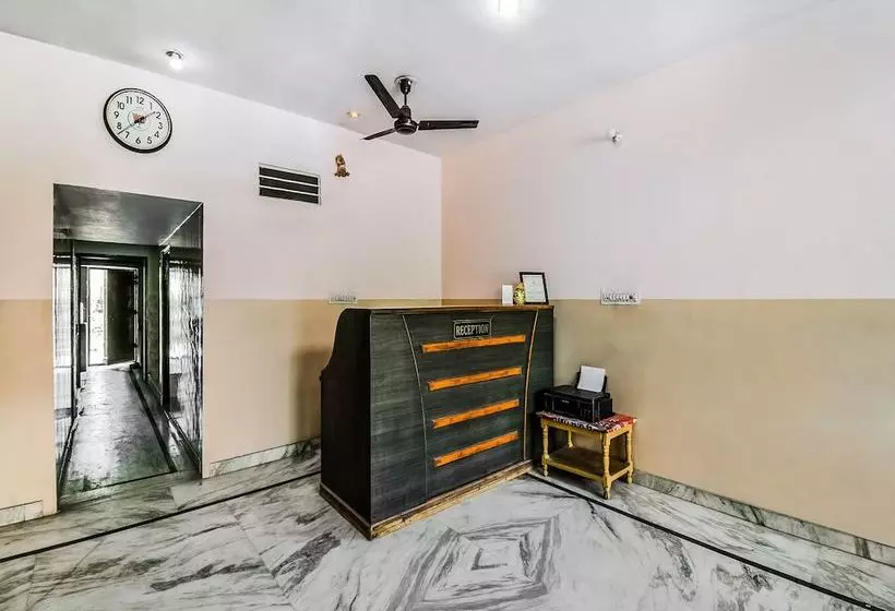 Hotelli Spot On 39955 Annapurna Pinkcity