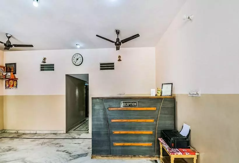 Hotelli Spot On 39955 Annapurna Pinkcity