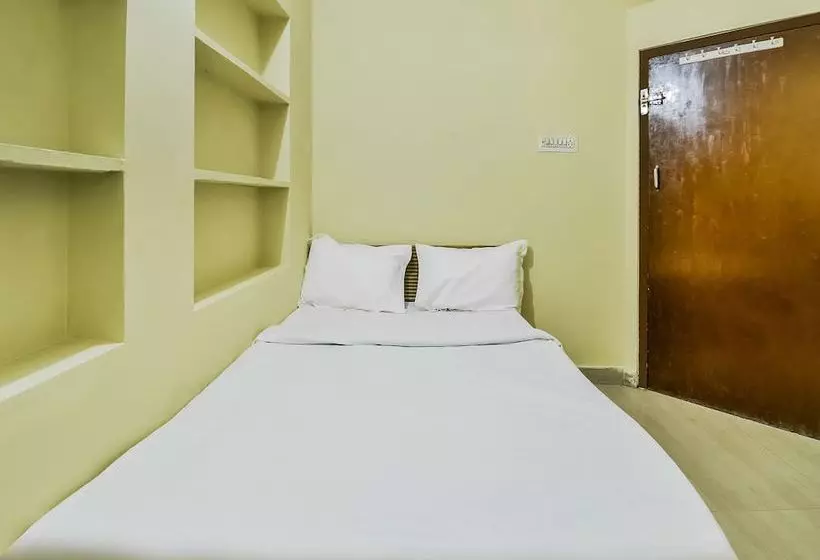 Hotelli Spot On 39955 Annapurna Pinkcity