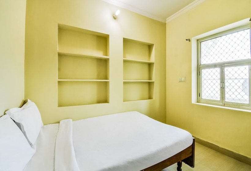 Hotell Spot On 39955 Annapurna Pinkcity