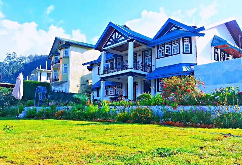 بنسيون Asteria Villa Guest House