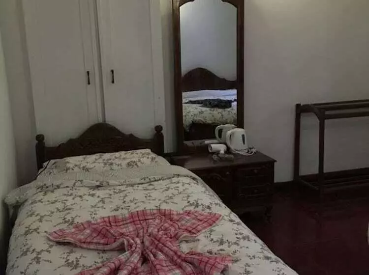 Majatalo Asteria Villa Guest House