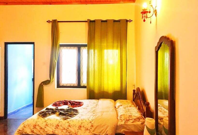 بنسيون Asteria Villa Guest House