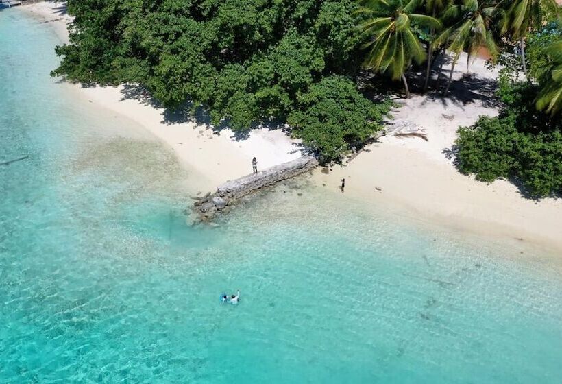 پانسیون Nalaveshi Inn, Huraa