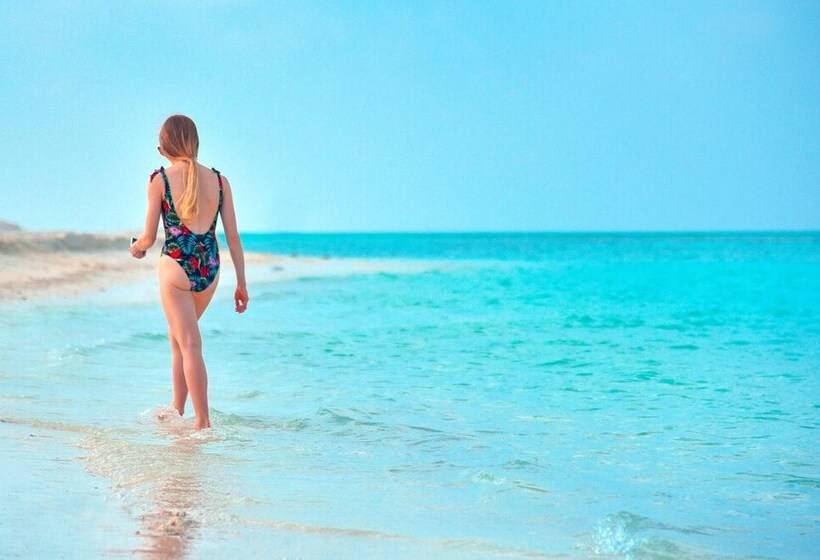 پانسیون Nalaveshi Inn, Huraa