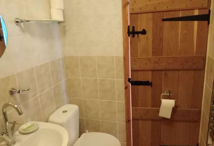 Thorps Farm Bed And Breakfast