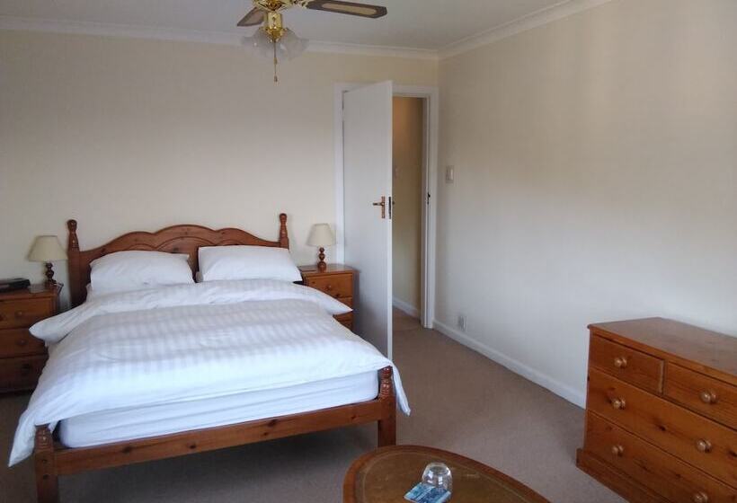 Thorps Farm Bed And Breakfast