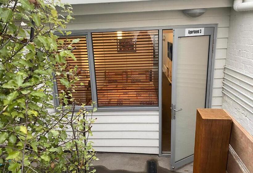 Trinity Hill Apartments