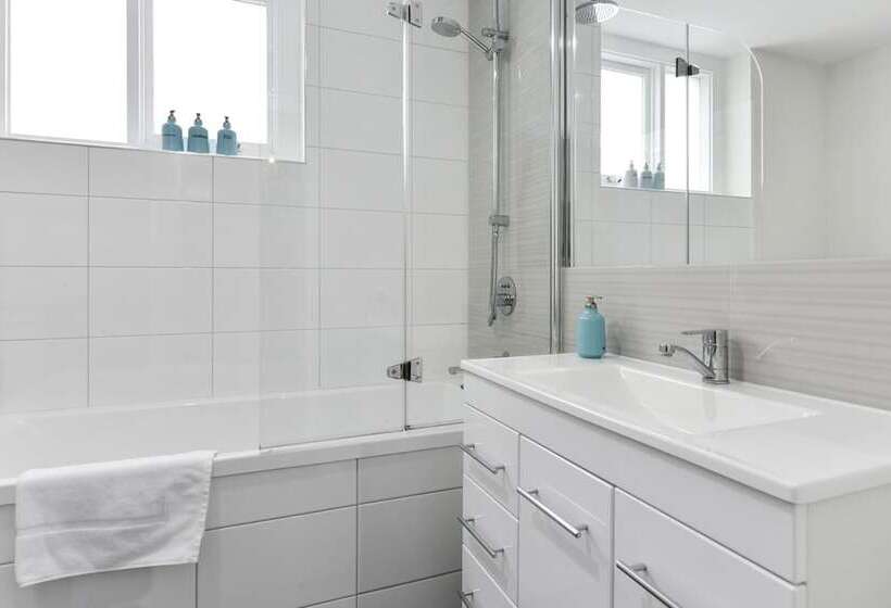 Trinity Hill Apartments