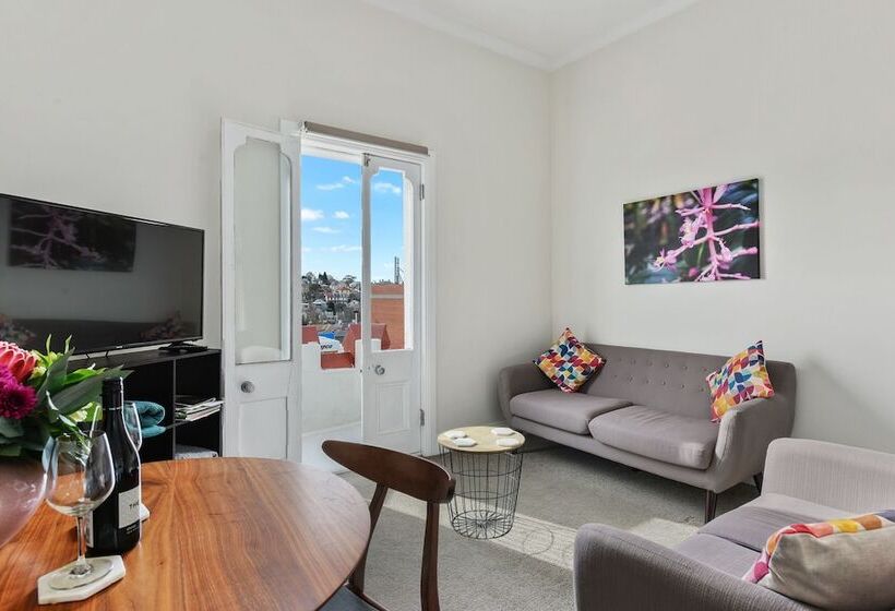 Trinity Hill Apartments