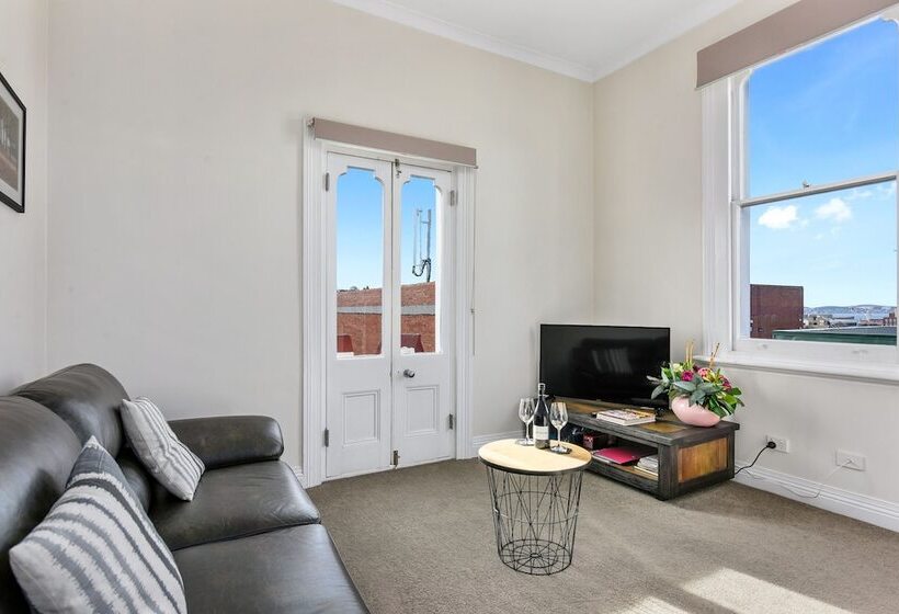 Trinity Hill Apartments