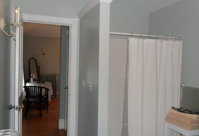 Windsome Bed & Breakfast