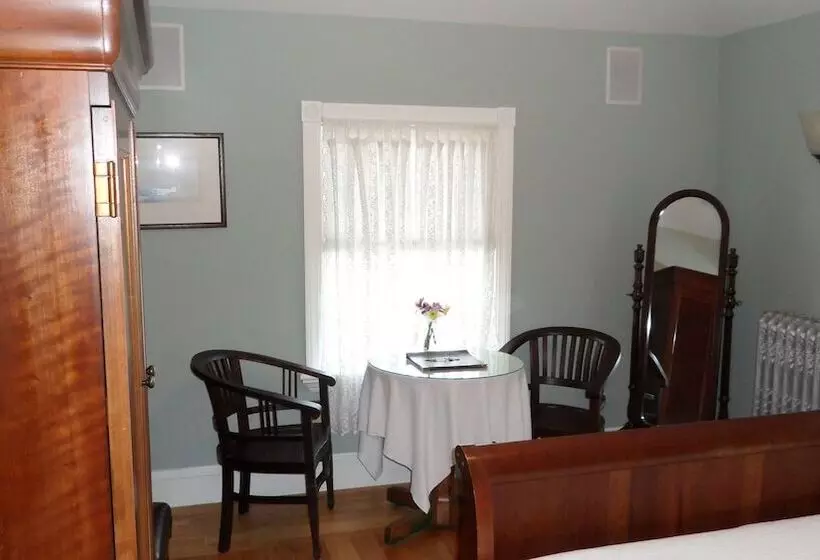 Windsome Bed & Breakfast