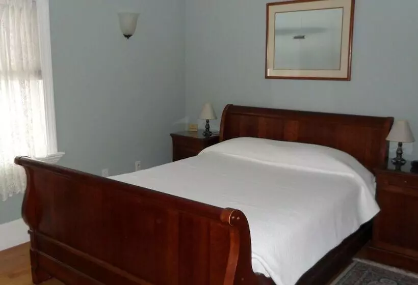 Windsome Bed & Breakfast