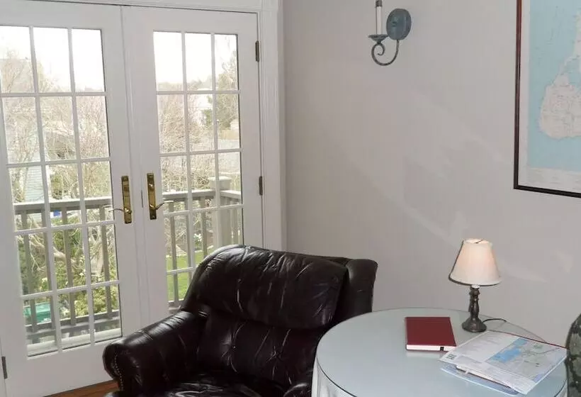 Windsome Bed & Breakfast