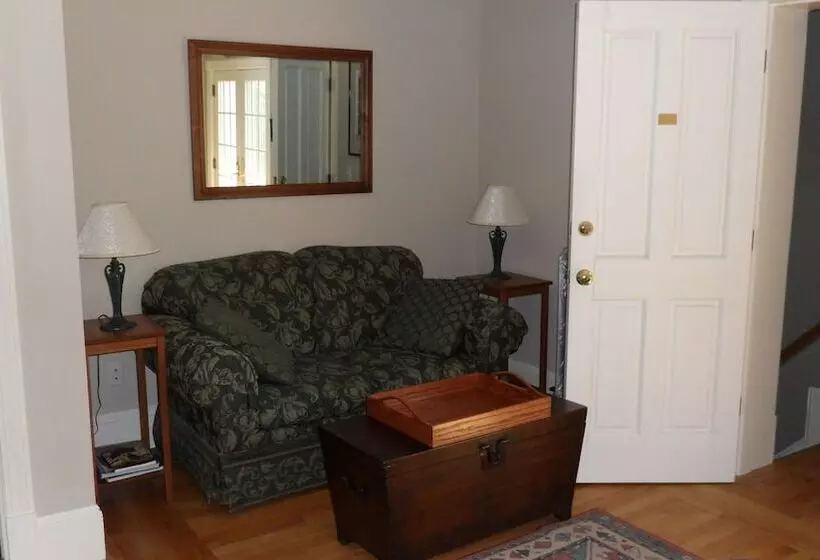 Windsome Bed & Breakfast