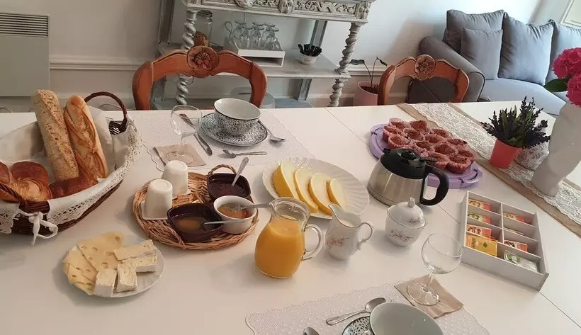 تختخواب و صبحانه L'evidence