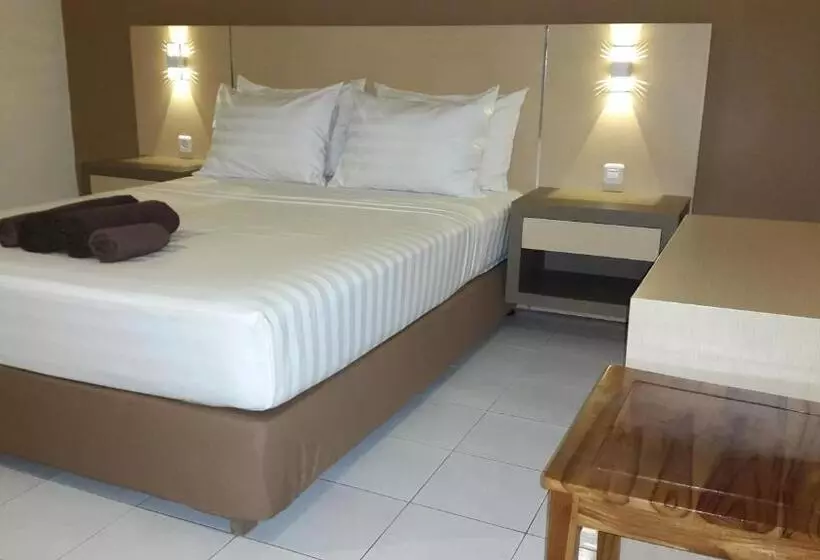 ベッドアンドブレックファースト Trawangan Cottages