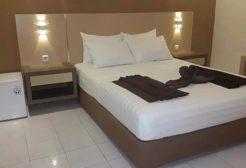 ベッドアンドブレックファースト Trawangan Cottages