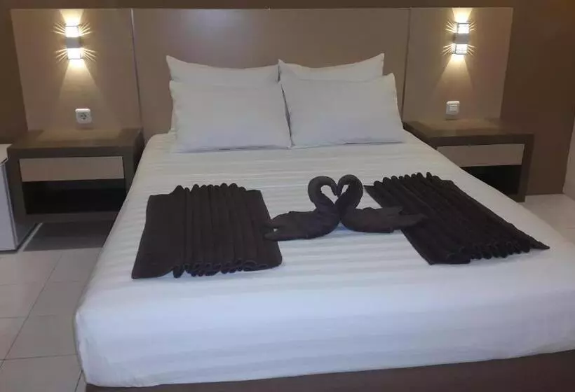 ベッドアンドブレックファースト Trawangan Cottages