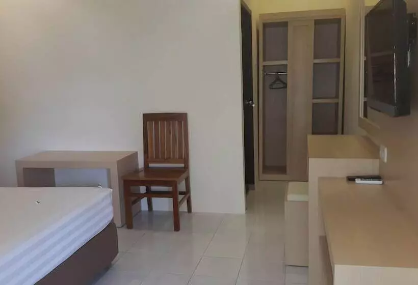 ベッドアンドブレックファースト Trawangan Cottages