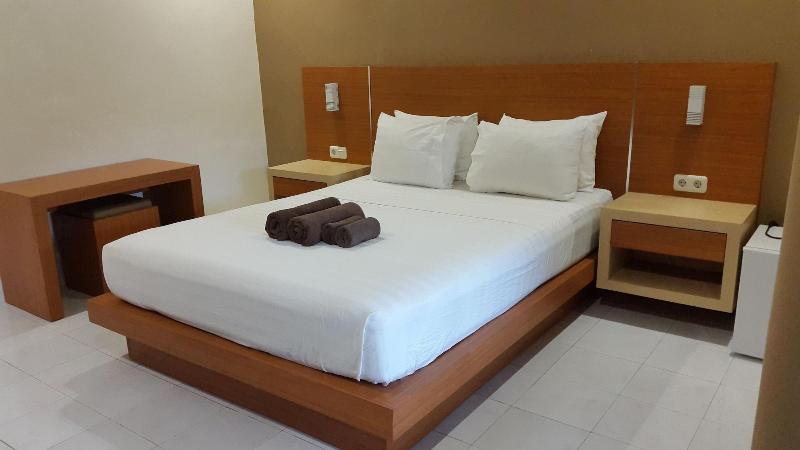 تختخواب و صبحانه Trawangan Cottages