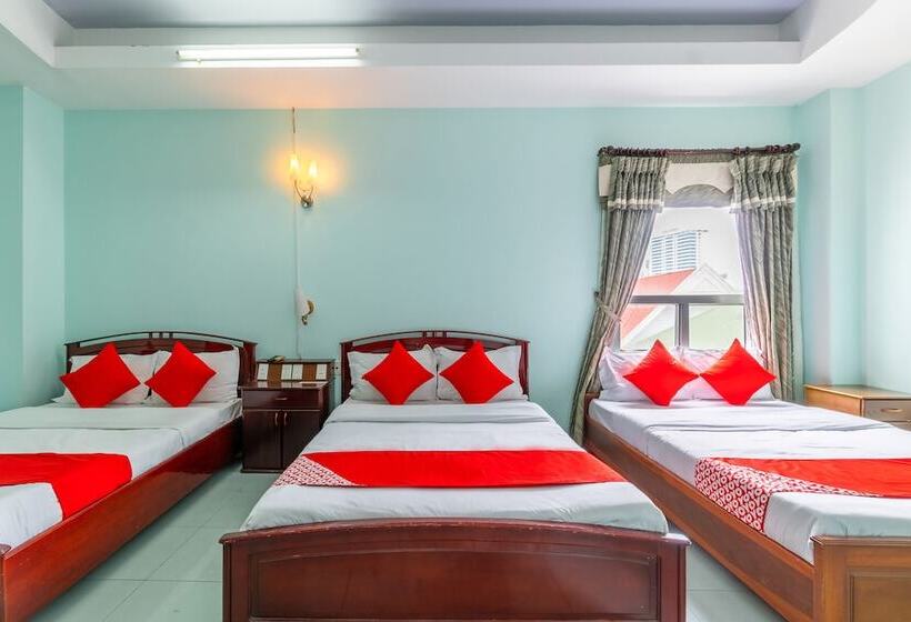 Golden Gate 1 Hotel By Oyo Rooms