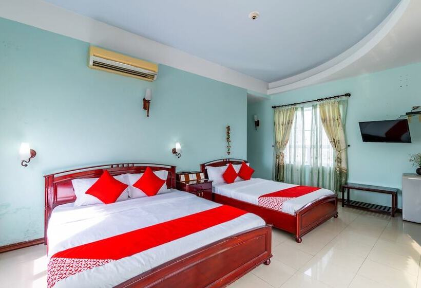 Golden Gate 1 Hotel By Oyo Rooms