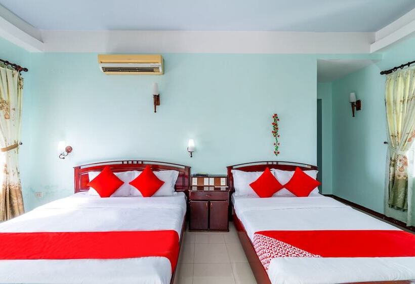 Golden Gate 1 Hotel By Oyo Rooms