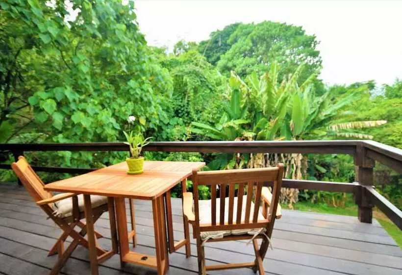 Hotelli Dan's Koyao Retreat