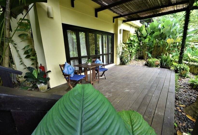 בית מלון כפרי Dan's Koyao Retreat