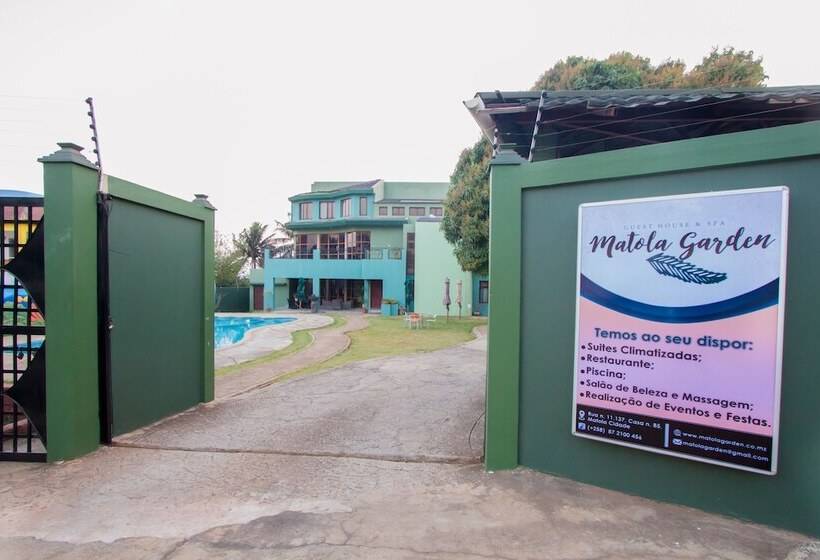 Hotel Matola Garden