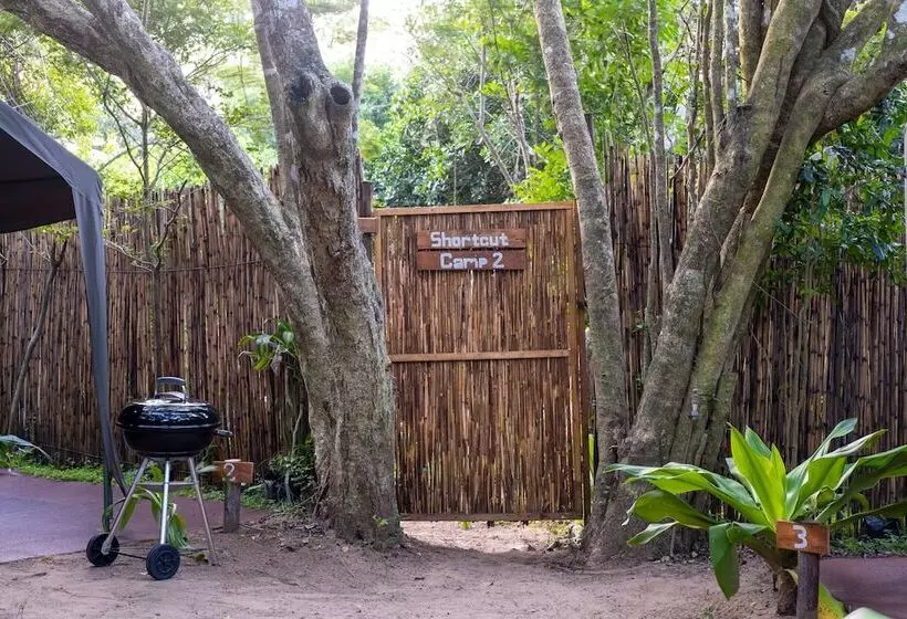 Hotelli Sky Island Resort