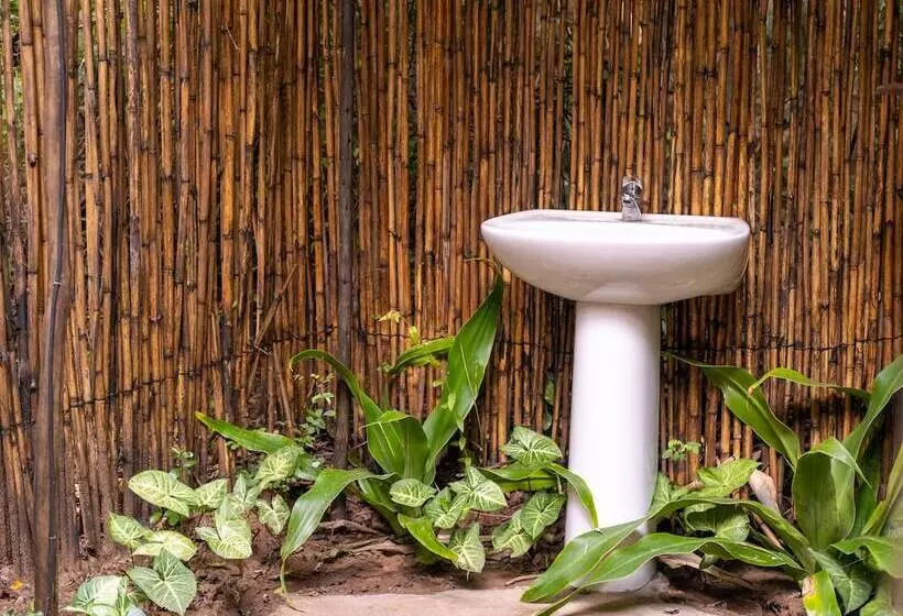 Hotelli Sky Island Resort