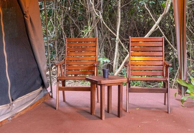 Hotel Sky Island Resort