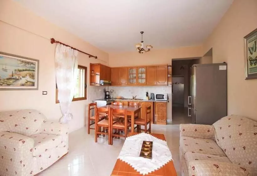 Hotelli Vila Landi