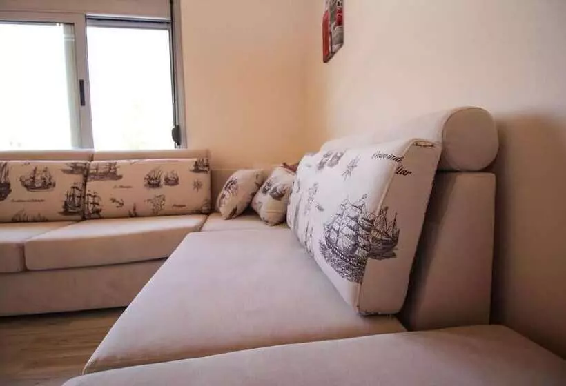 Hotelli Vila Landi
