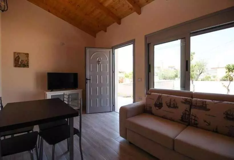 Hotelli Vila Landi