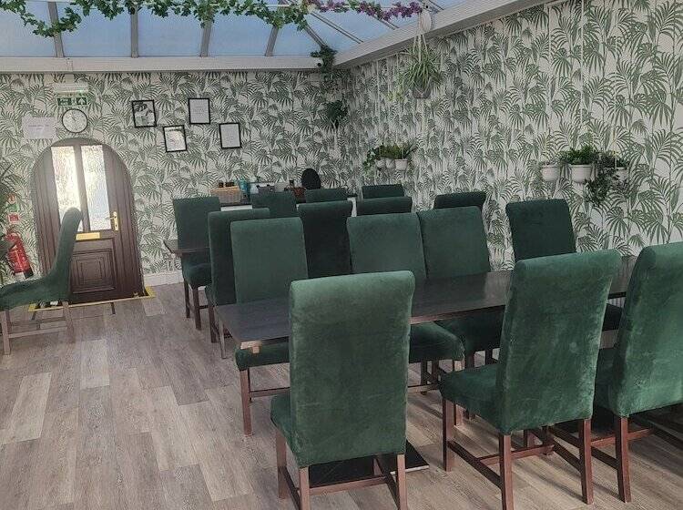 Отель Watton By Verve