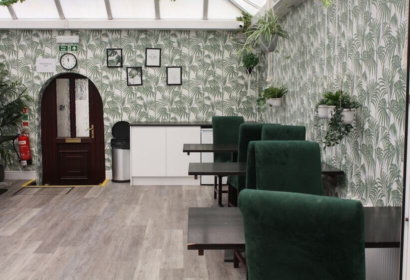 Отель Watton By Verve