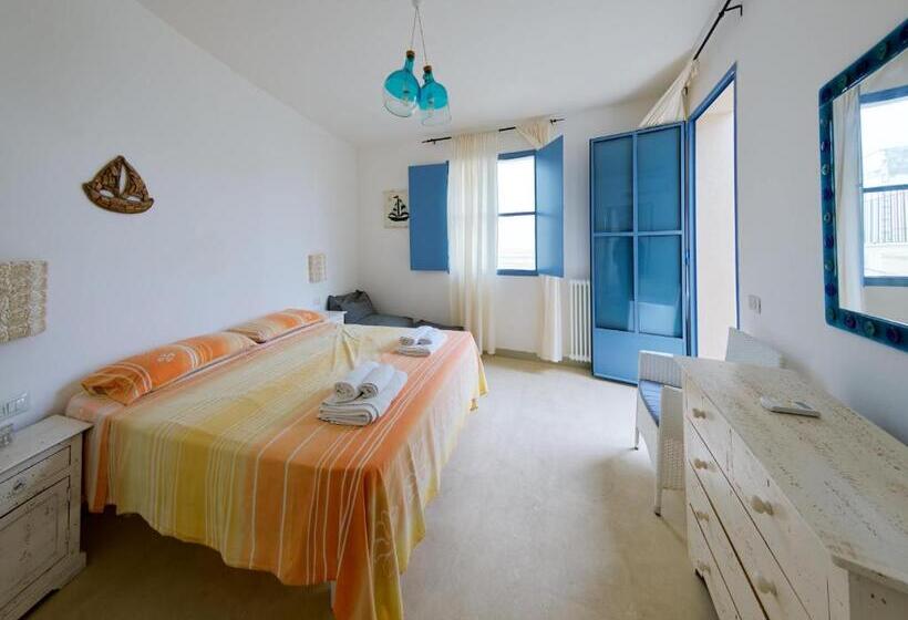 פנסיון La Naca Sul Mare Suite