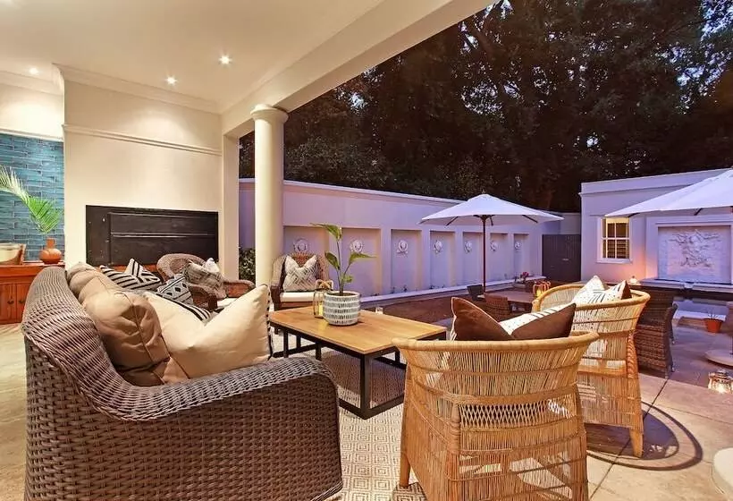 پانسیون Stellenbosch Manor