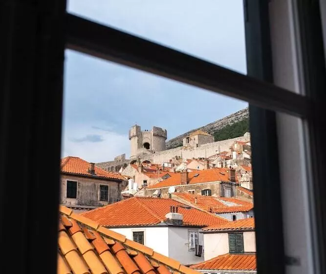 پانسیون Villa 5db