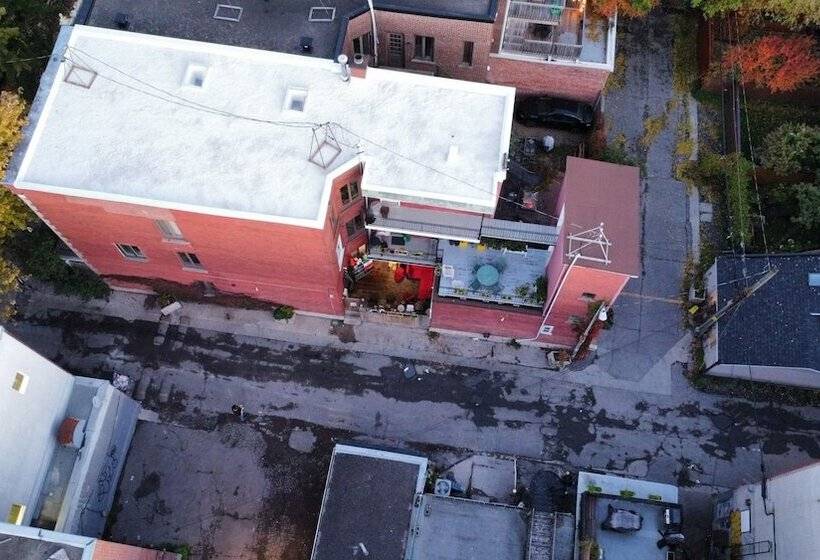 فندق صغير Pied A Terre Mont Royal