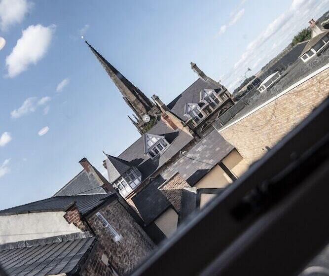 The George Wright Boutique Hotel, Bar & Restaurant