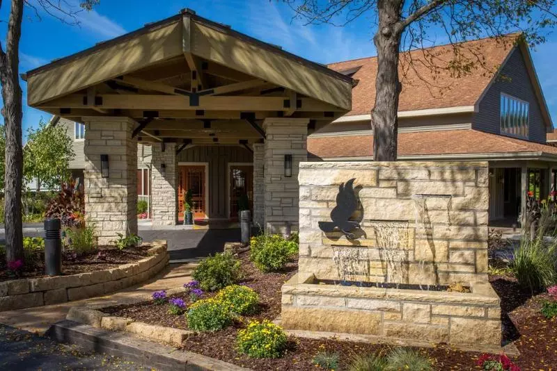 Eagle Ridge Inn & Resort